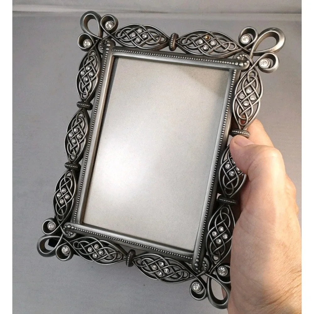 Malden Jeweled Picture Frame 3.5X5 Pewter colored decorated frame with glass jwl